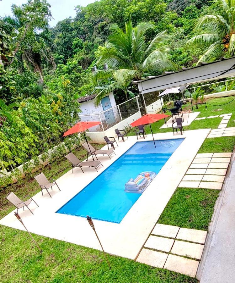 Oasis With Pool Near Panama Canal Luaran gambar
